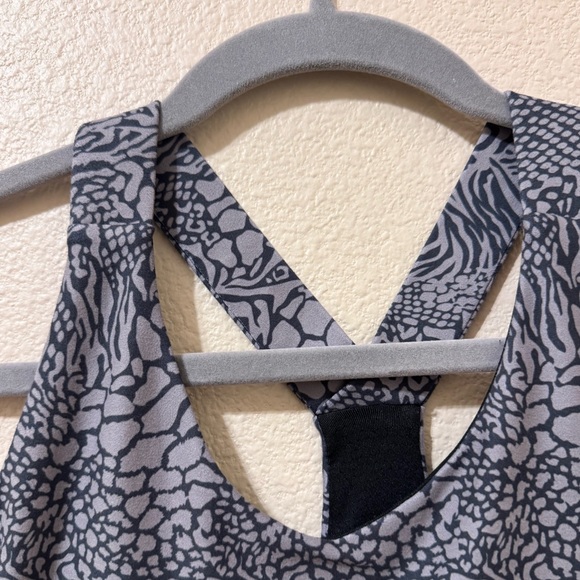 Kyodan Sports Bra XS Animal Print High Support Activewear Gray Black - Picture 3 of 7